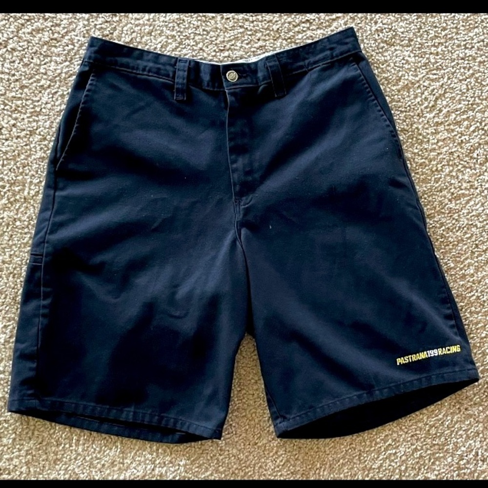 Dickies black work shorts 11"